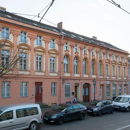 Studio Apartment Im Palais Fleur Blanche Potsdam Exterior foto