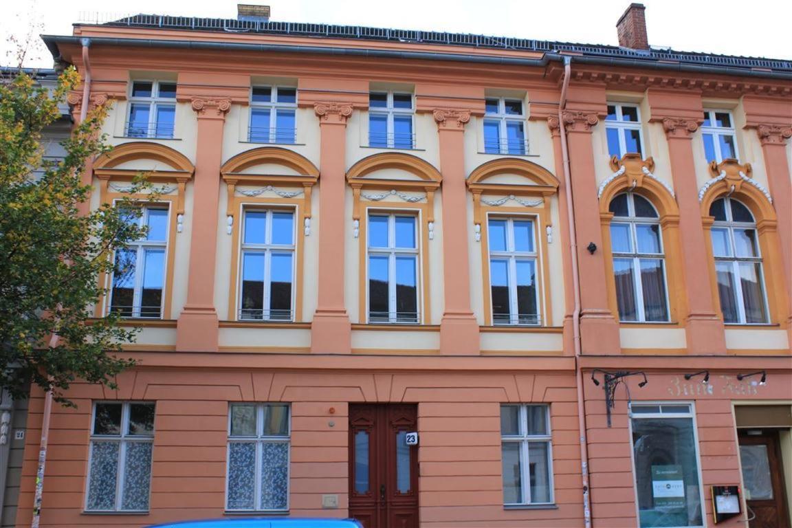 Studio Apartment Im Palais Fleur Blanche Potsdam Exterior foto